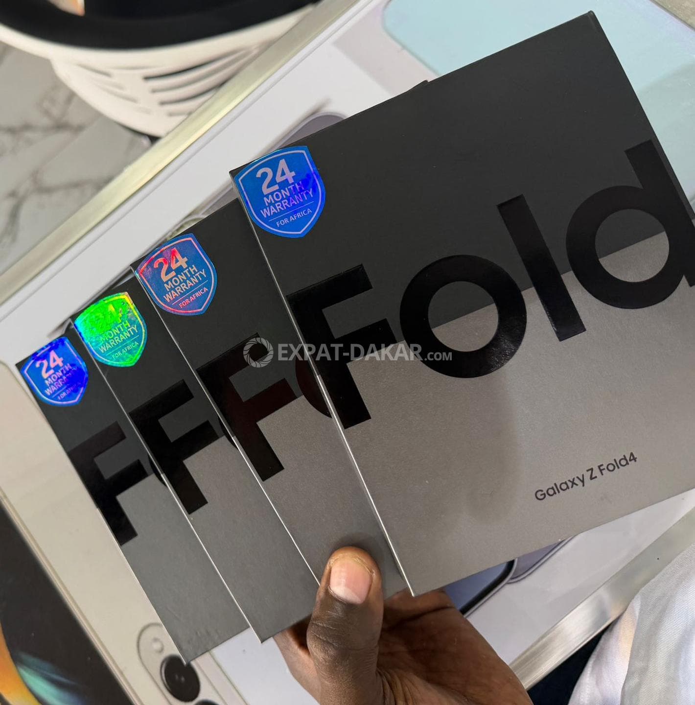 Samsung Galaxy Fold 4 neuf scellé 256GB/12GB 5G