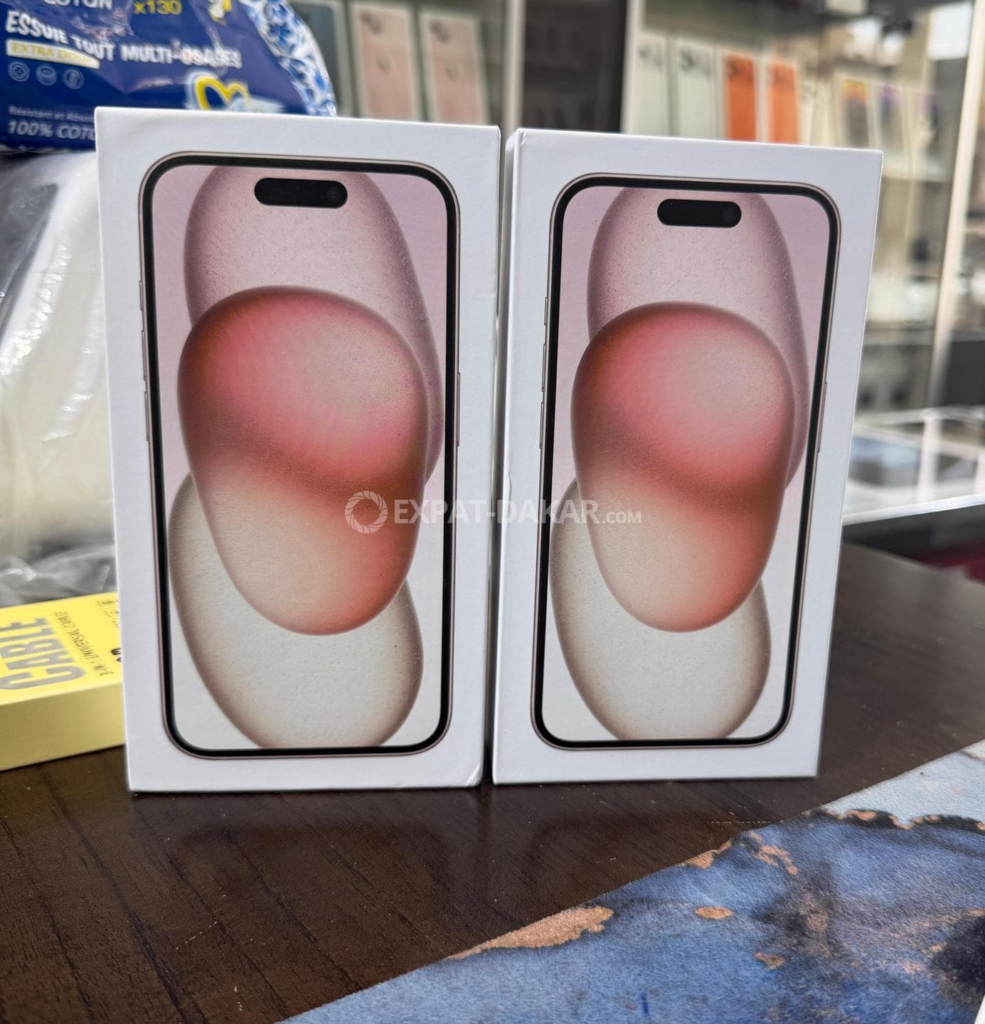 iPhone 15 256GB Neuf Scellé avec Garantie