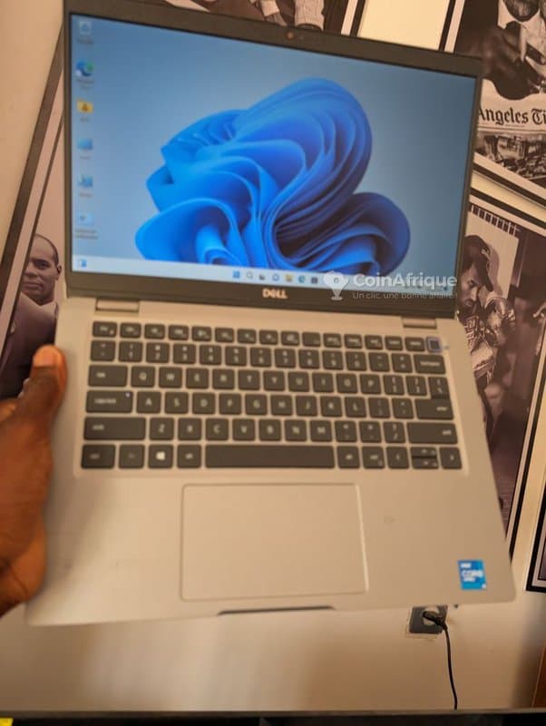 Dell Latitude 5320 - Intel i5 11e gén, SSD 256GB, RAM 16GB