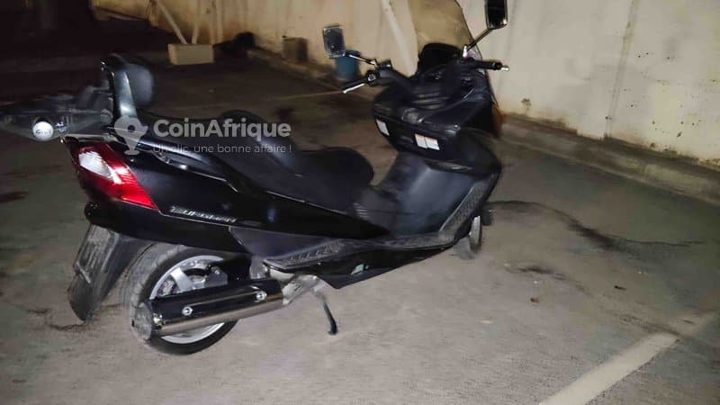 Suzuki Burgman 400 2004 - Très bon état