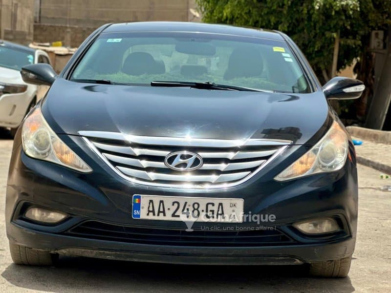 Hyundai Sonata automatique essence climatisée