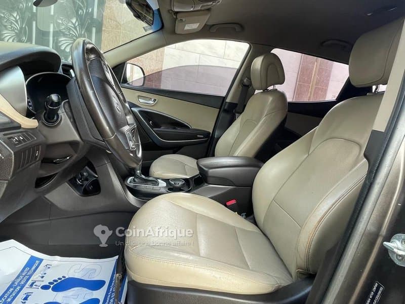 Hyundai Santa Fe 2016 automatique - 7 places