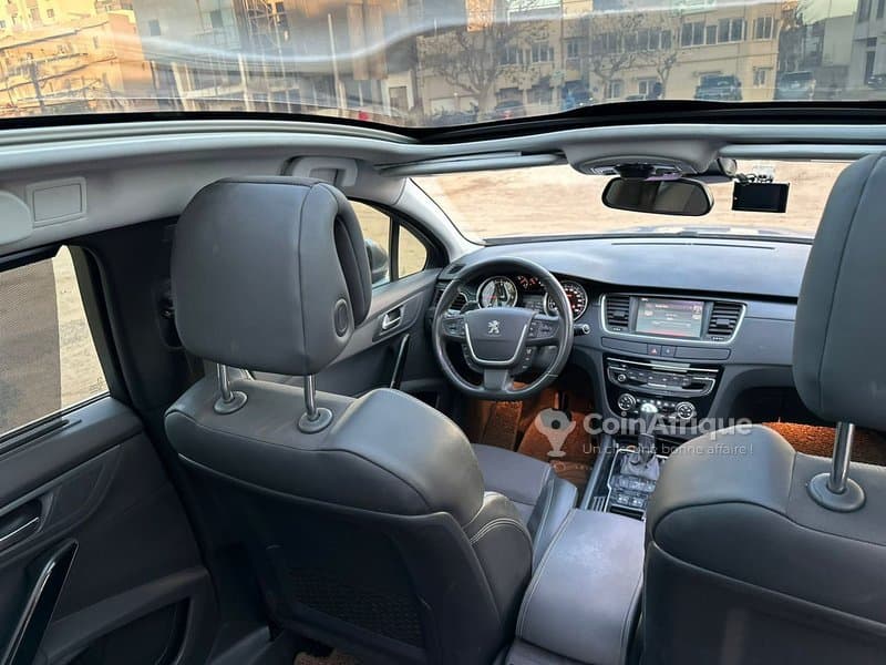 Peugeot 508 2016 automatique diesel - état neuf