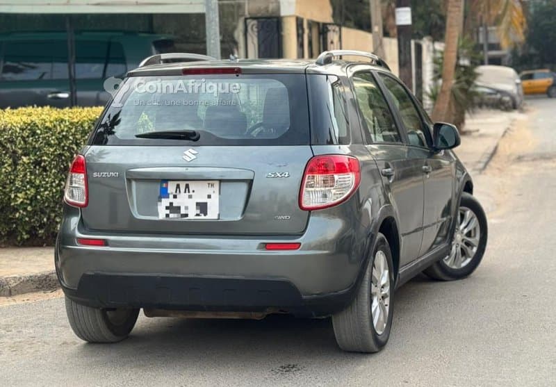 Suzuki SX4 2013 automatique essence climatisé